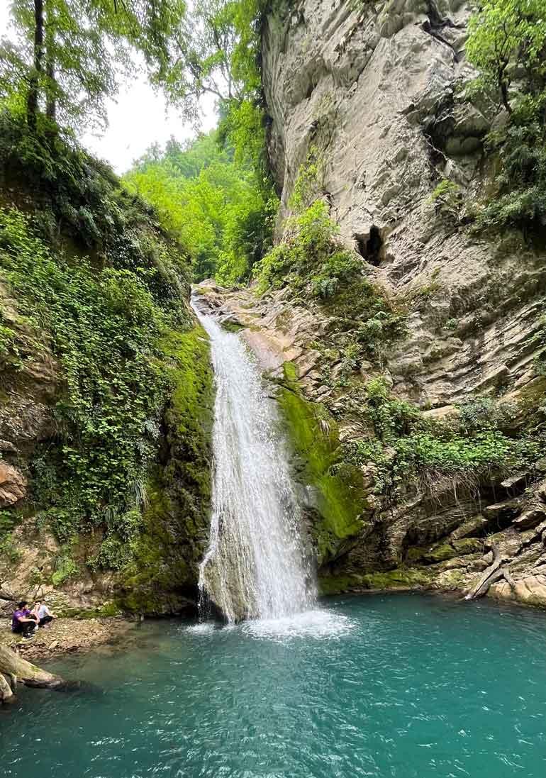 اگر كسي پرسيد: كجا؟ بگوييد: شيرآباد!